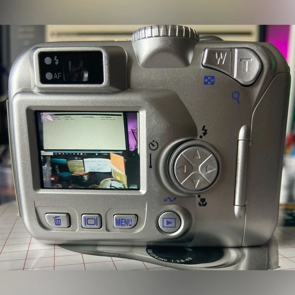 Nikon Coolpix 3100 3.2 MP Silver Compact Digital Camera